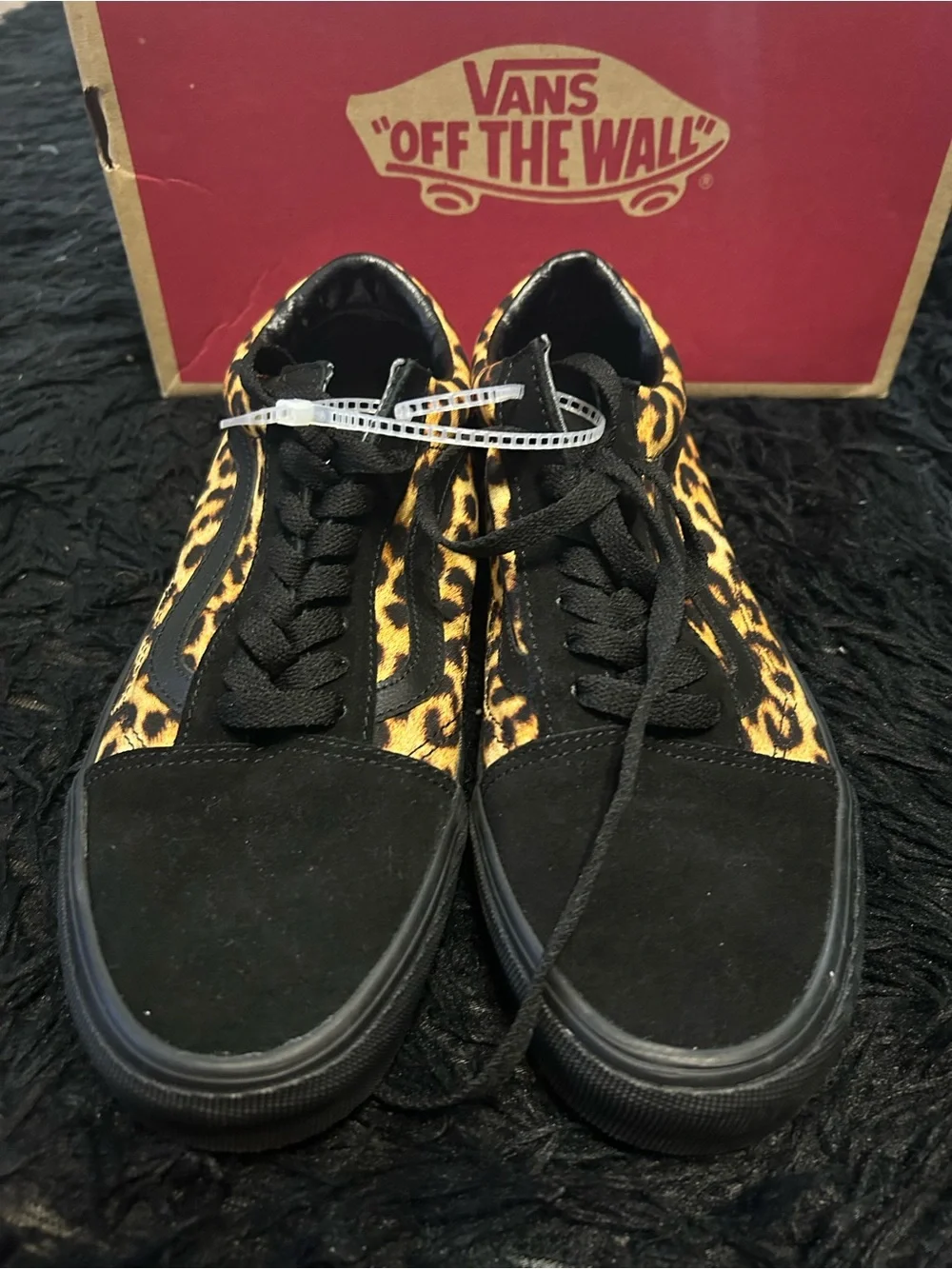 VANS old skool black suede animal print lace up shoes sneakers women’s 8.5 new